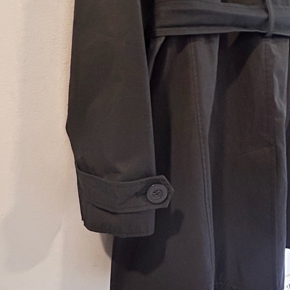 NWOT Kenneth Cole Reaction black trench double-breasted coat in a size M - Picture 4 of 11